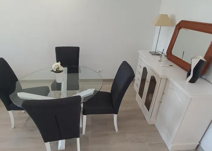 Almancil Residence *