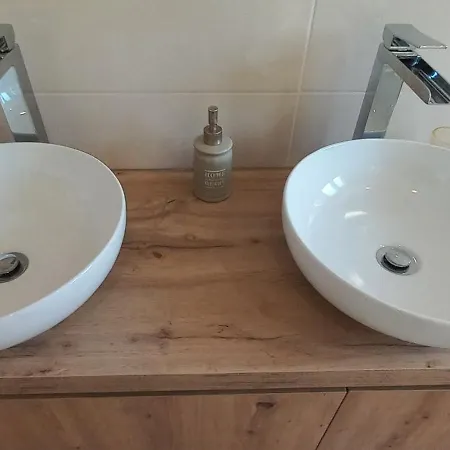 Almancil Residence *