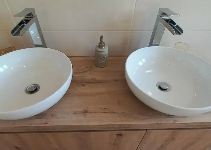 Almancil Residence *