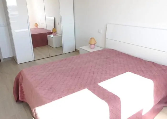 Almancil Residence *